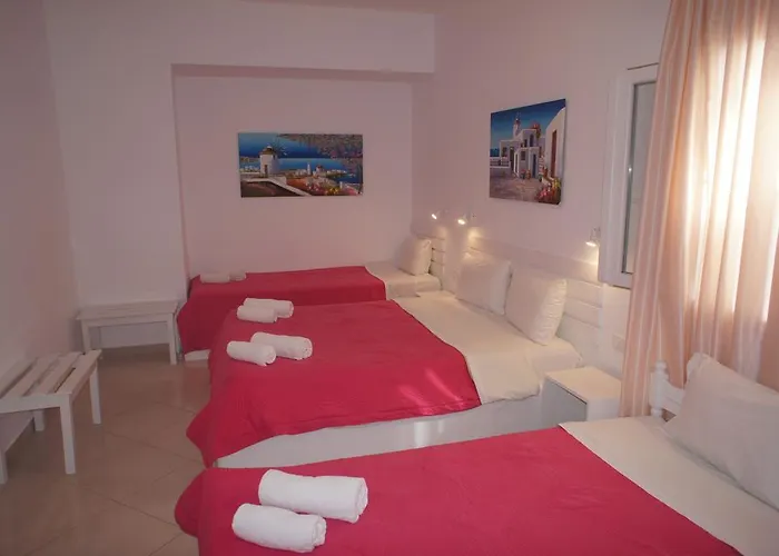 ميلينا Mykonos Town